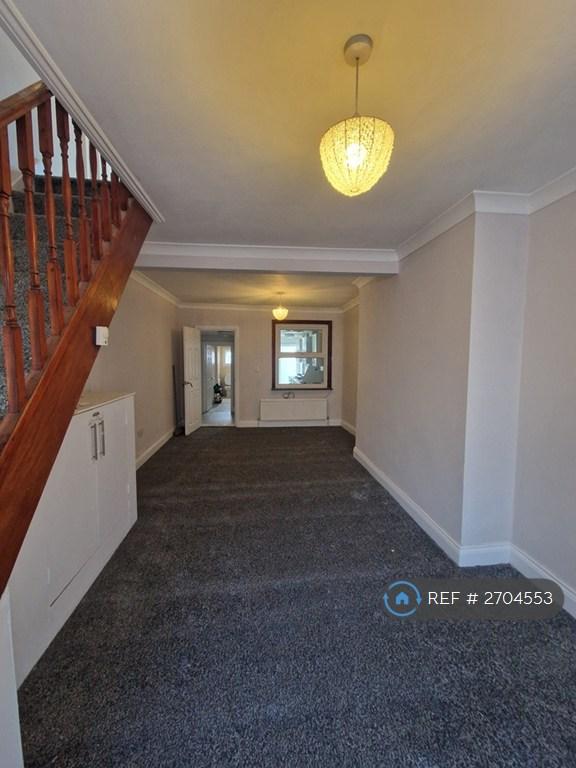 2 bedroom house in Sun Road, Swanscombe, DA10 (2 bed) (#2704553)