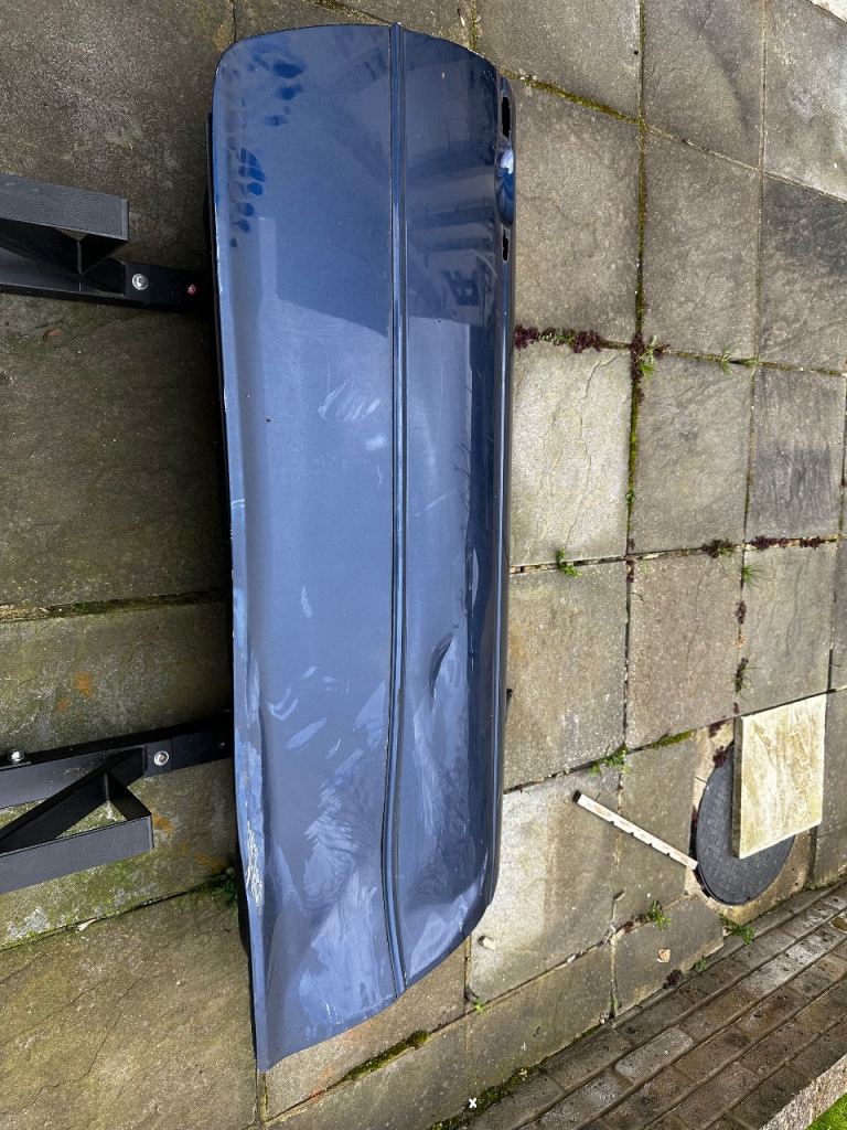 BMW E46 drivers side door for coupe/cabriolet in topaz blue 