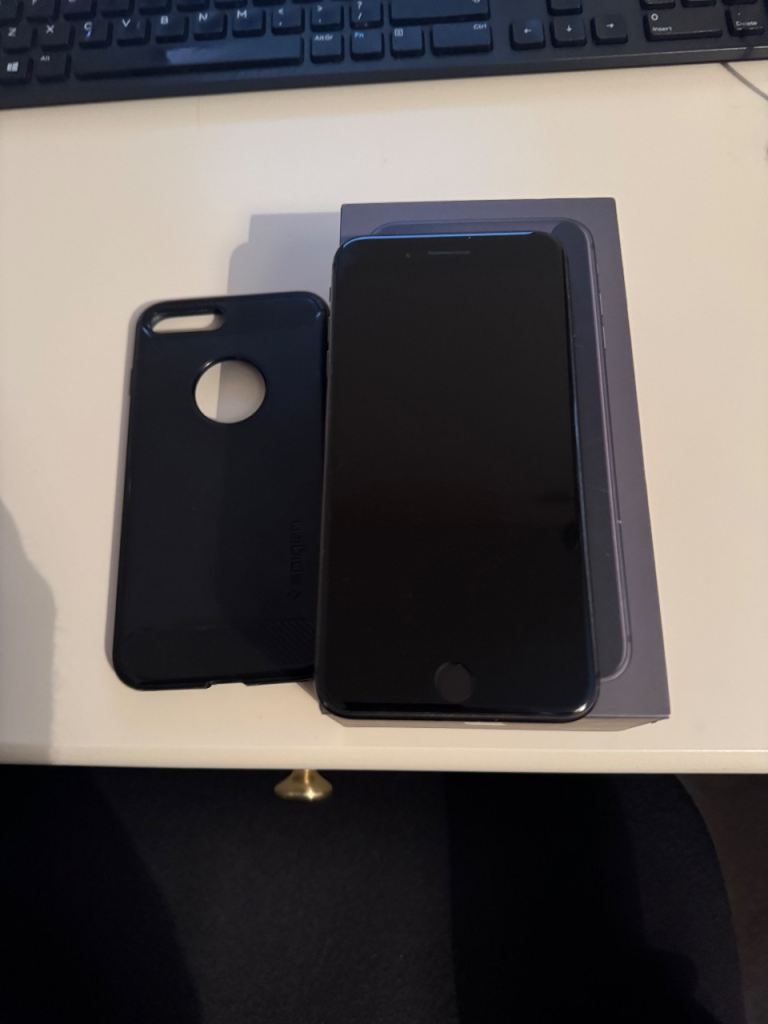 iPhone 8 Plus 64GB