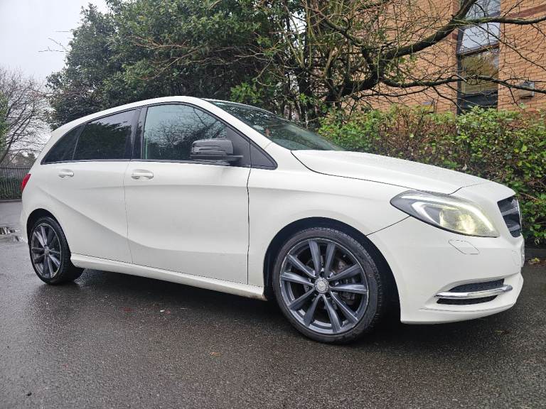 MERCEDES B180 CDI SPORT 6 SPEED MANUAL LIKE SCENIC MPV A180 GOLF ASTRA PLUS 3008 