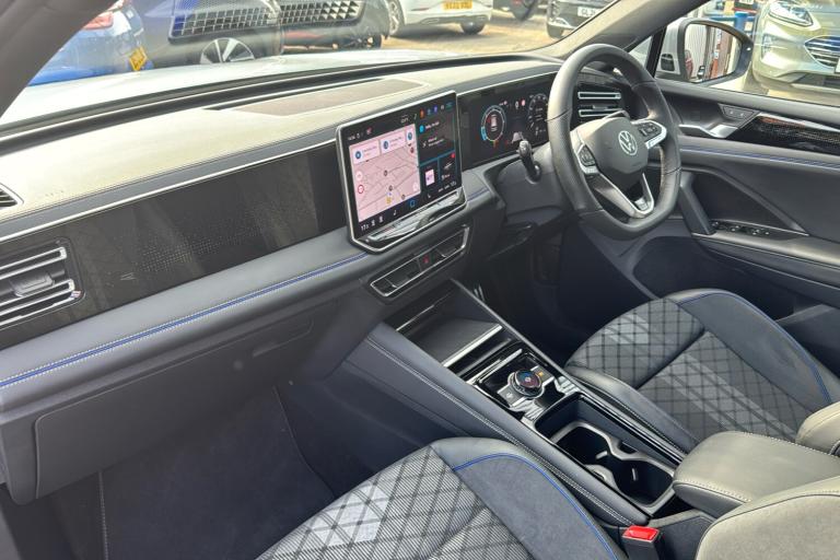  Volkswagen Tiguan 2.0 Tdi R Line Suv 5dr Diesel Dsg Euro 6 s/s 150 Ps Diesel