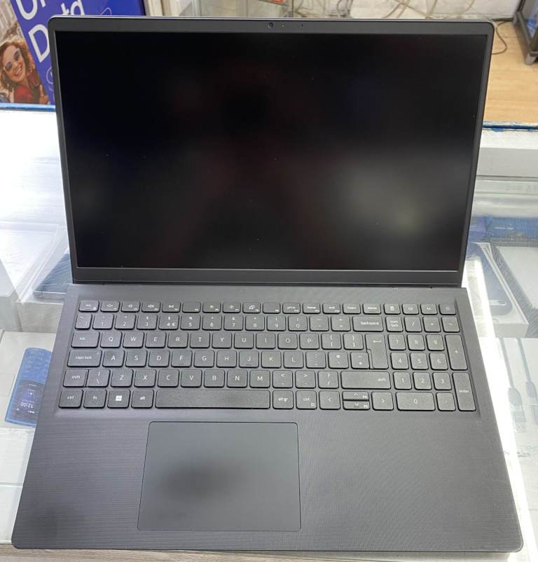 Dell Vostro 15 3510 Laptop – 15.6" 256GB SSD, Good Condition