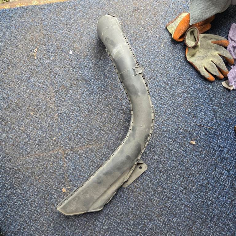 Nissan juke 2010-2018 1.5 diesel air filter pipe