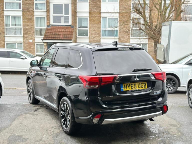2015 Mitsubishi Outlander 2.0h 12kWh GX4h CVT 4WD Euro 6 (s/s) 5dr ESTATE Petrol/Electric Hybrid ...
