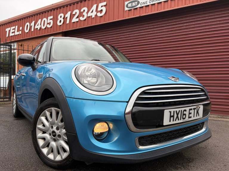 Mini Hatchback 1.5 Cooper 5dr Petrol