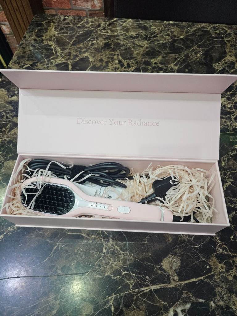 Micayla Miracle Hair Straightener Brush – Pink, New in Box
