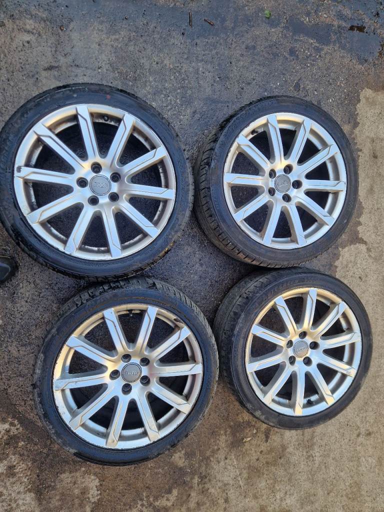 Genuine 18" audi alloys 5x112