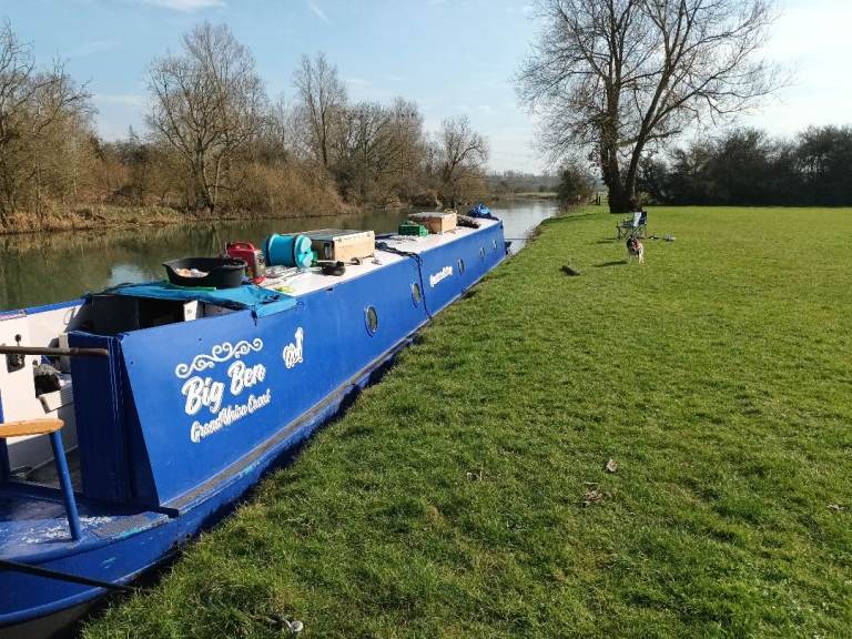 Narrow boat for sale 