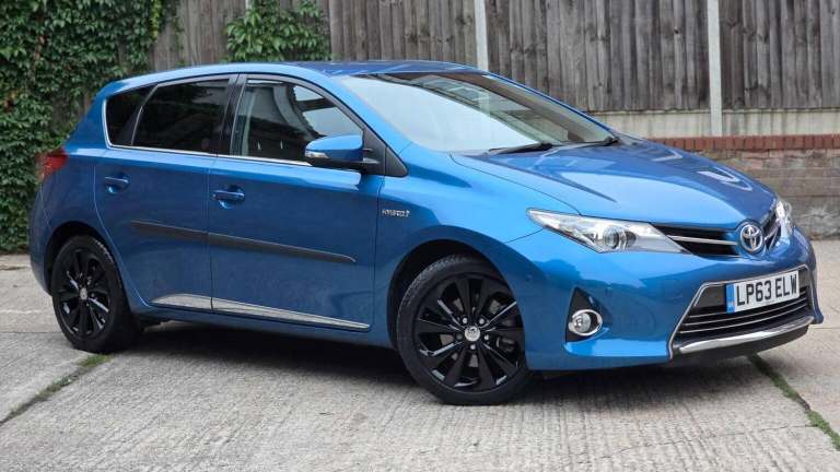 2014 Toyota Auris 1.8 VVTi Hybrid Excel 5dr CVT Auto HATCHBACK PETROL/ELECTRIC Automatic