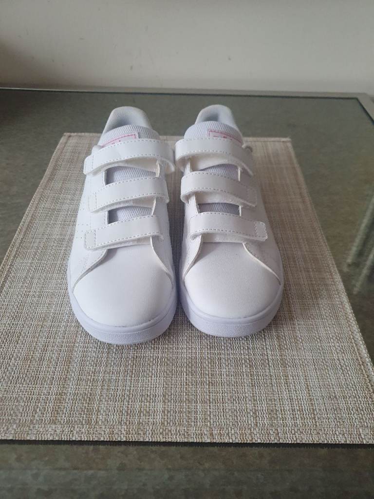 Adidas advantage base shoes 