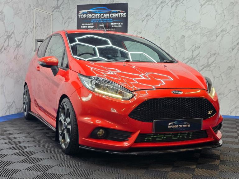 2016 Ford Fiesta 1.6T EcoBoost ST-3 Hatchback Euro 6 ULEZ 3dr Petrol Manual (182 ps) HATCHBACK Pe...