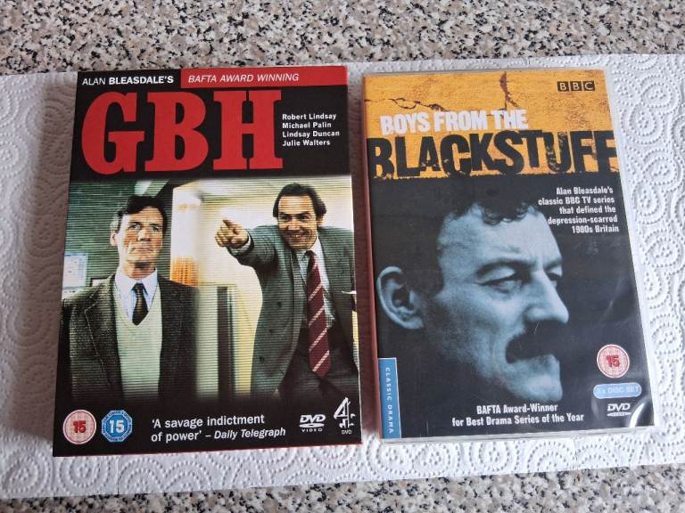 2  ALAN BLEASDALE  ( BAFTA WINNING DRAMA SERIES )