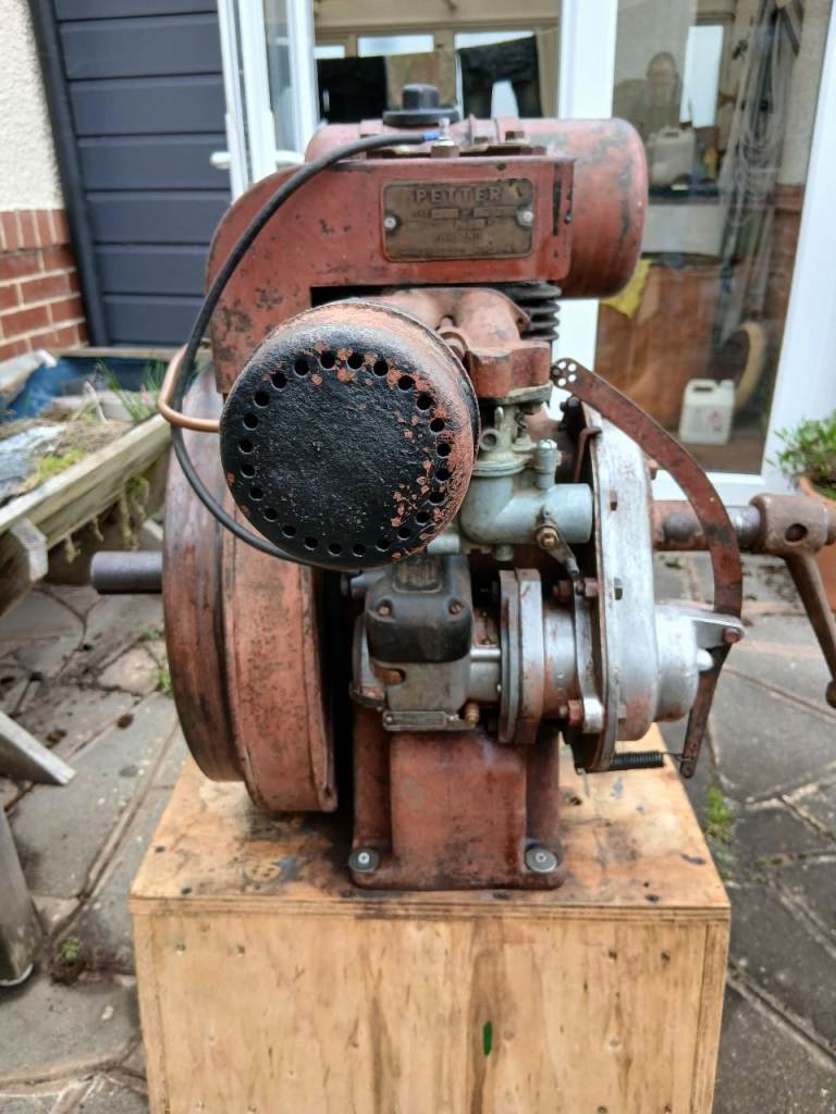Stationary engine 