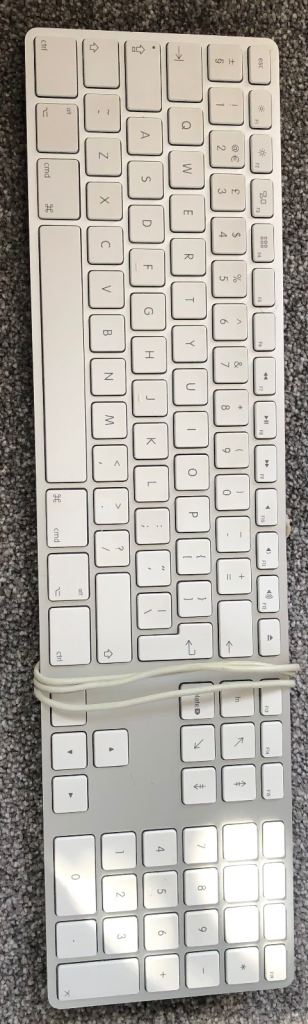 Apple keyboard 