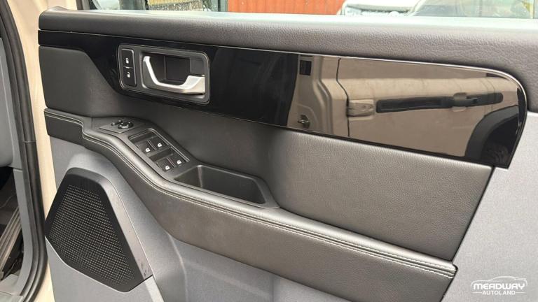 2024 INEOS Grenadier 3.0P Fieldmaster Edition Station Wagon Auto 4WD Euro 6 (s/s) 6dr MPV Petrol ...