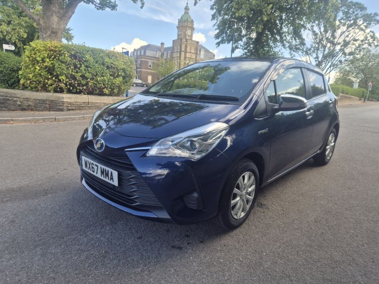 2017 Toyota Vitz (Yaris) 1.5L Hybrid Petrol Automatic 27k miles, Imported 
