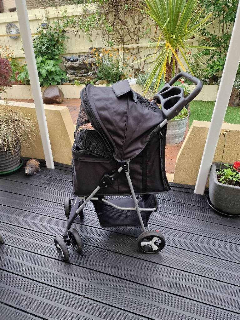 Small/medium dog stroller 