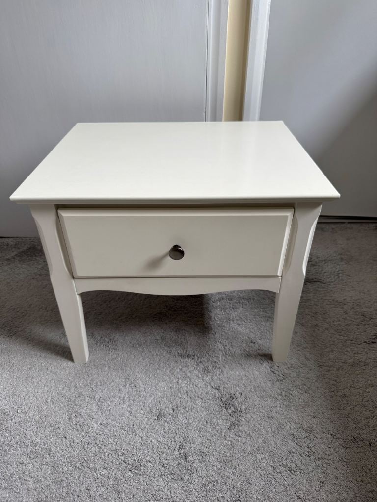 Small table - VGC