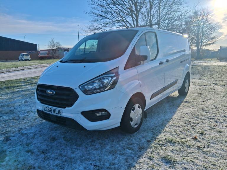 2018 Ford Transit Custom 2.0 EcoBlue 105ps L2Low Roof Trend Van PANEL VAN Diesel Manual