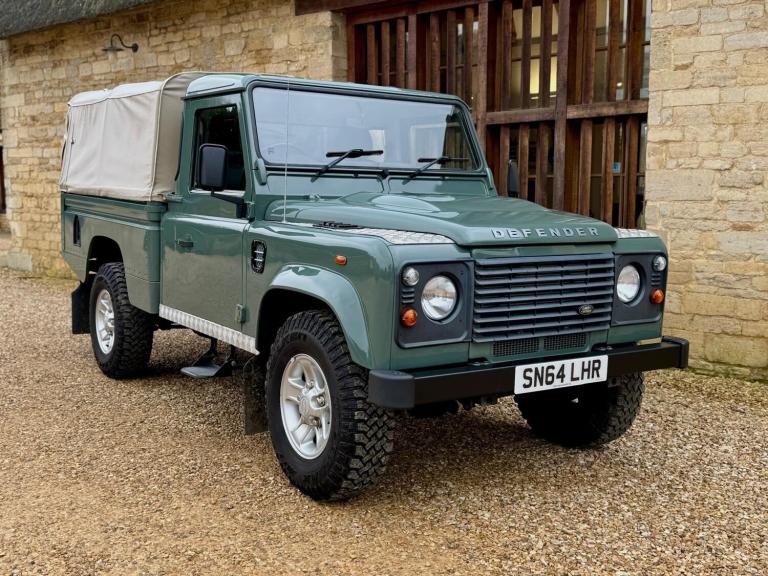 2014 Land Rover Defender Hi Capacity PickUp TDCi [2.2] PICK UP Diesel Manual