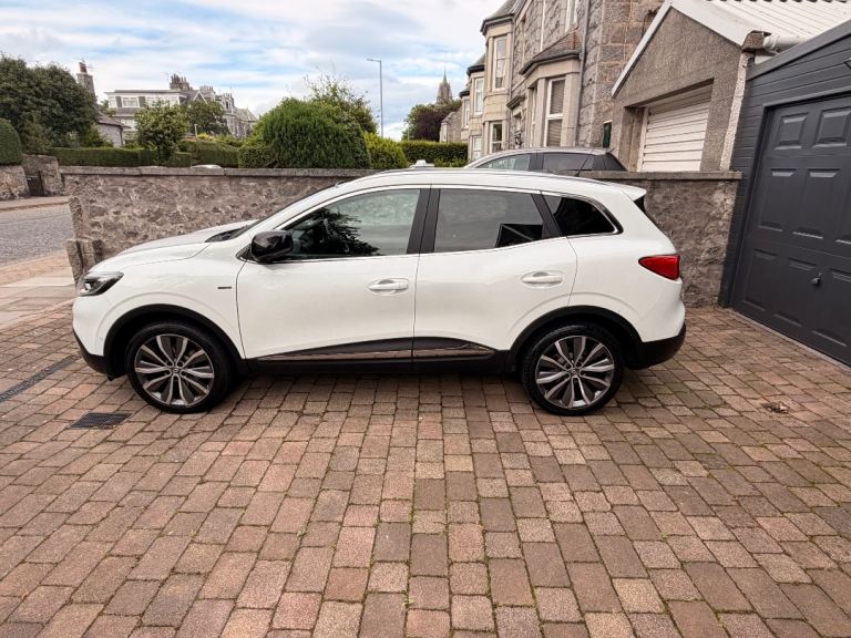 Renault kadjar 2016 signature nav top spec LEZ compliant