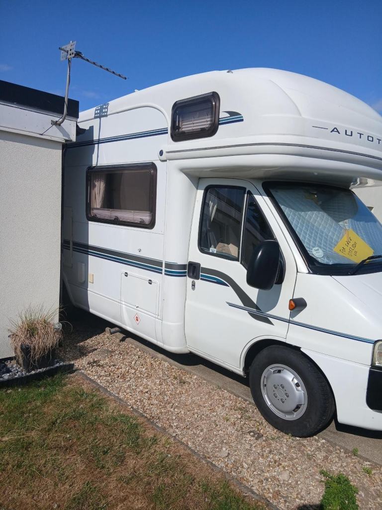 2005 Auto-Trail Cheyenne 635 2.8 Diesel 4 Berth
