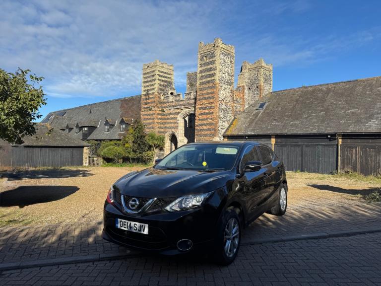 2014 Nissan Qashqai 1.5 dCi Acenta 5dr HATCHBACK Diesel Manual