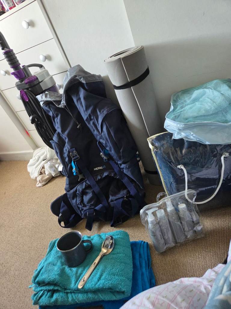 Camping bag and accessories 