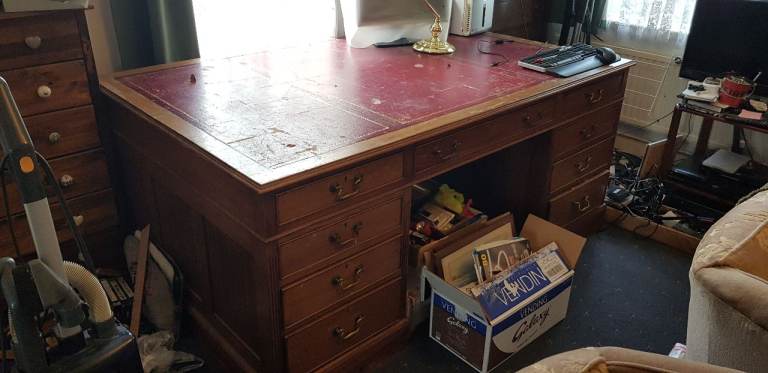 image for Large Executive Desk