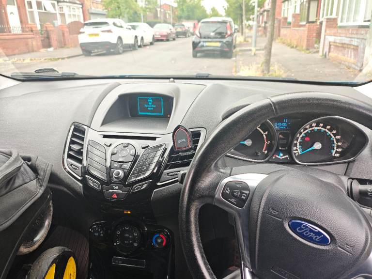 Ford, FIESTA, Hatchback, 2015, Manual, 998 (cc), 5 doors