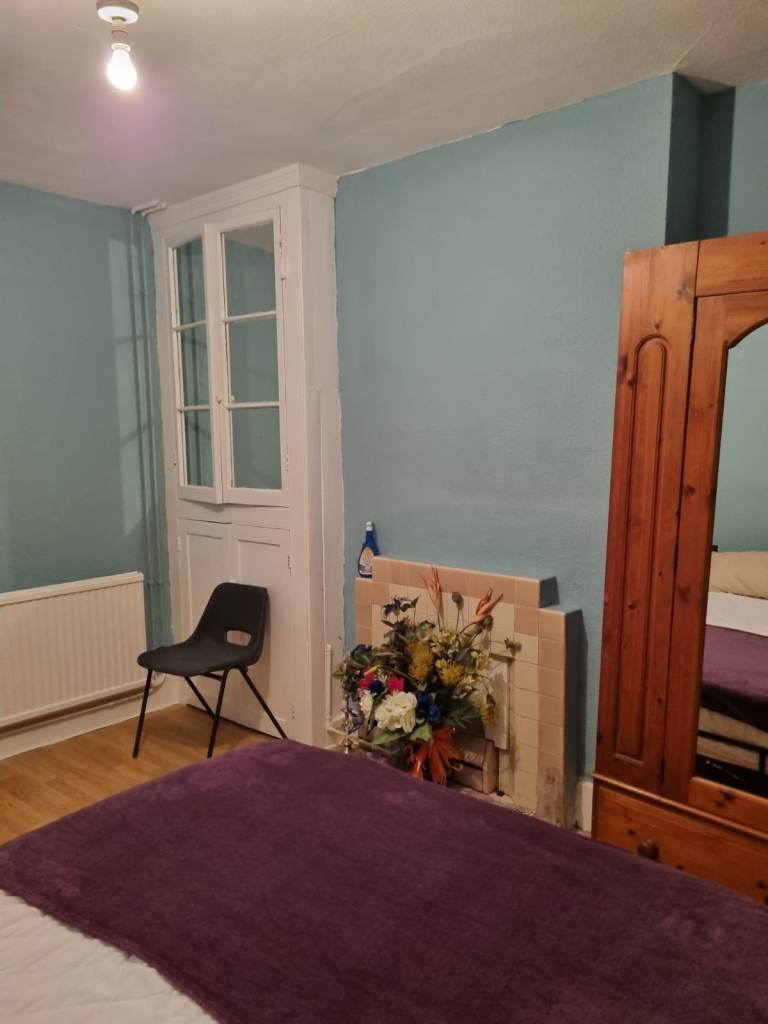 Double Room to Rent in house share in Bathurst Gardens, Willesden, NW10 5HX - All Bills Included