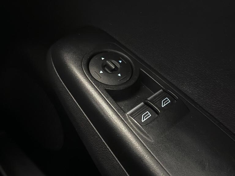 2020 Ford Transit Courier 1.5 TDCi Limited L1 Euro 6 5dr PANEL VAN Diesel Manual