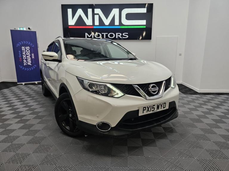 2015 Nissan Qashqai 1.5 dCi N-Tec+ 5dr HATCHBACK Diesel Manual
