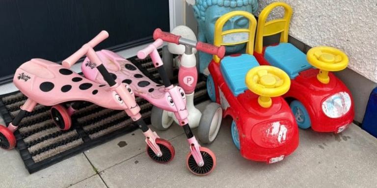 Kids Ride-On Toys Bundle – Pink Scooter, Ladybug Ride-On, Red Cars