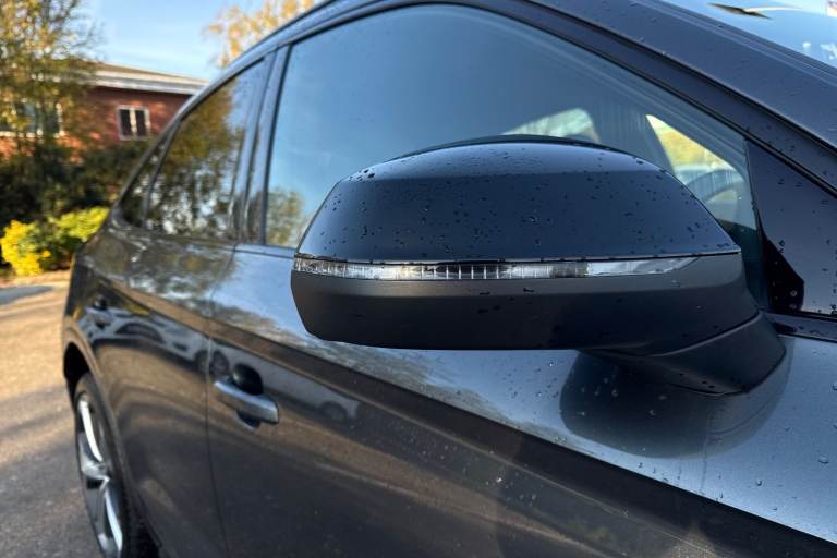 2022 Audi Q5 Edition 1 40 TDI quattro 204 PS S tronic SUV DIESEL Automatic