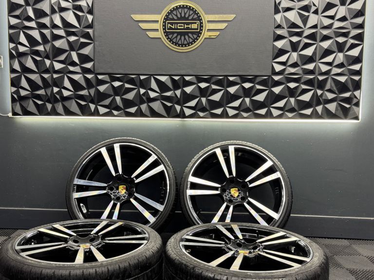 22” inch Porsche Panamera alloys wheels gt 5x130 cayenne spider Px welcome