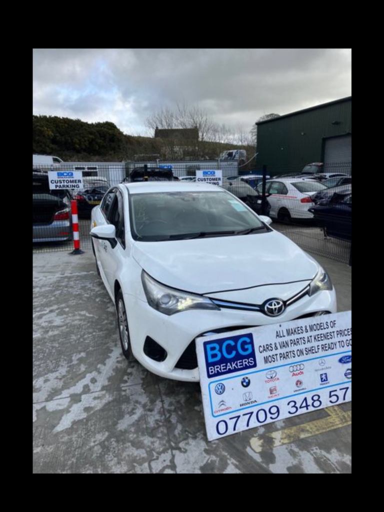 2018 Toyota avensis parts breaking bcg 
