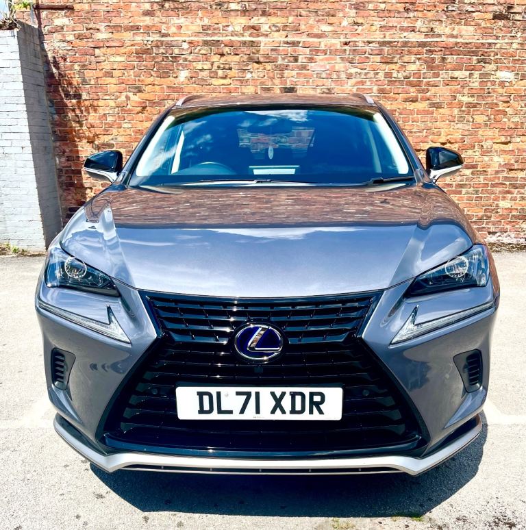 Lexus NX300h