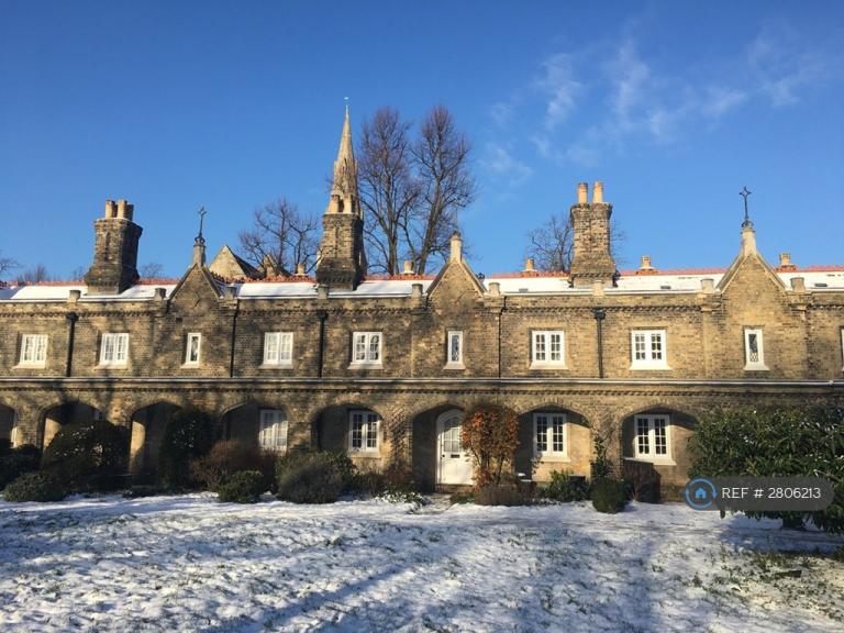 1 bedroom house in Watermens Square, London, SE20 (1 bed) (#2806213)