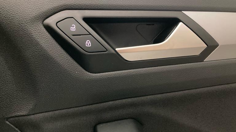 2022 Volkswagen T-Roc 1.0 TSI Life 5dr HATCHBACK PETROL Manual