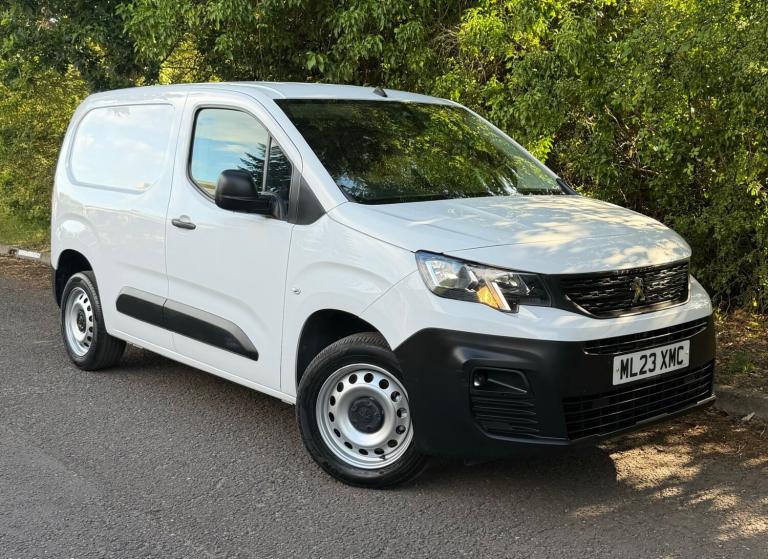 2023 Peugeot Partner 1000 1.5 BlueHDi 130 Professional Prem + Van EAT8 PANEL VAN Diesel Manual