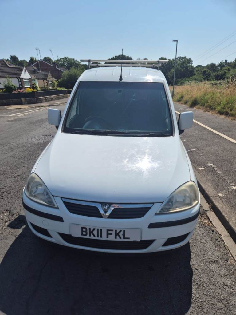 Vauxhall combo 1700 1.3 cdti