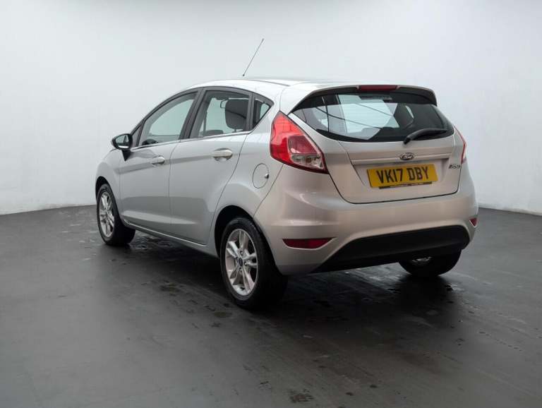 2017 Ford Fiesta 1.25 Zetec Hatchback 5dr Petrol Manual Euro 6 (82 ps) AIR/CON + TINTED GLAS HATC...
