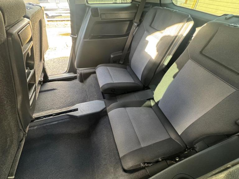 2012 Vauxhall Zafira 1.6 16V Exclusiv Euro 5 5dr MPV Petrol Manual