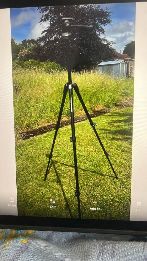 Manfrotto 190 XDB camera tripod, excellent condition