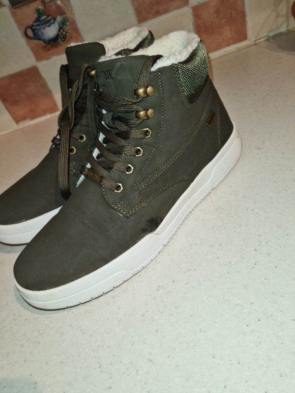 Stunning Nanny State mid top trainers olive 