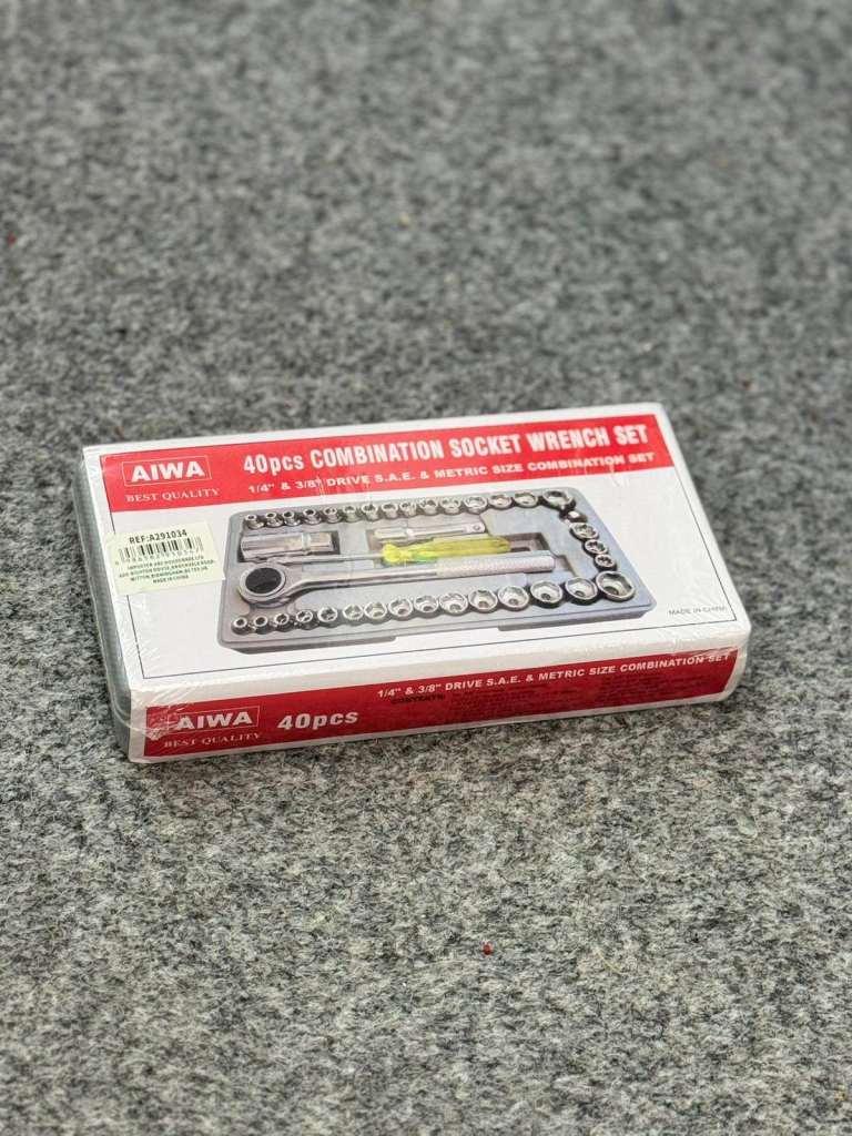 40‑Piece Socket Wrench Set – Metric & SAE with Ratchet, Bits & Accessories