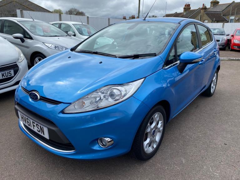 2011 Ford Fiesta 1.25 Zetec 5dr [82] HATCHBACK Petrol Manual