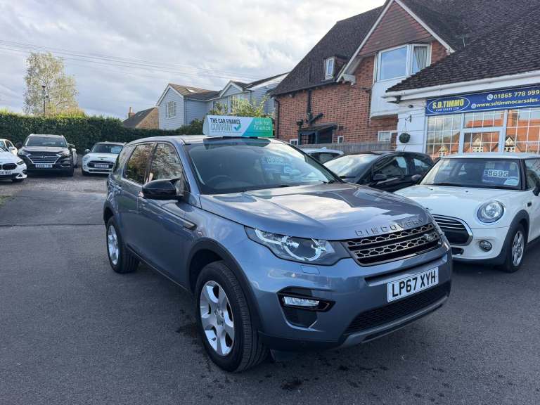 2018 Land Rover Discovery Sport 2.0 TD4 SE Tech SUV 5dr Diesel Manual 4WD Euro