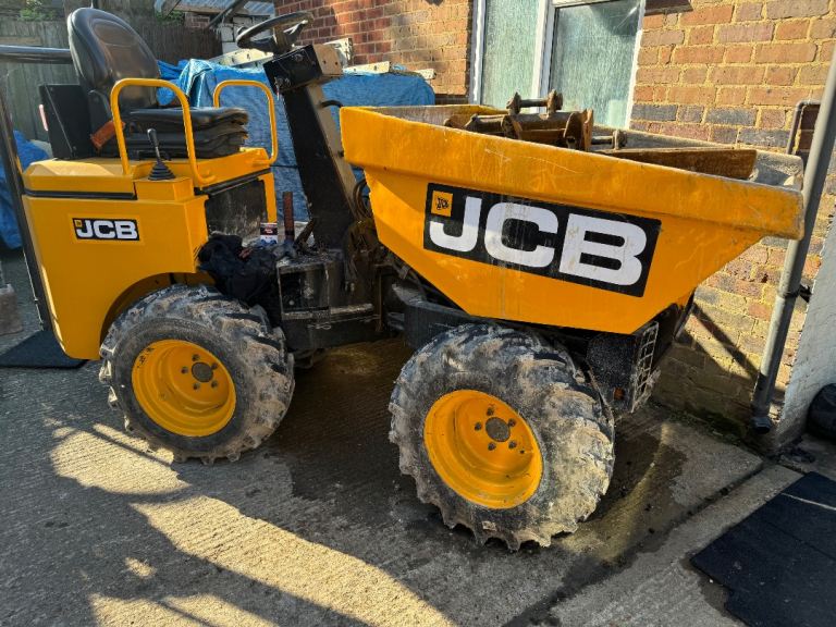 Mini Dumper Hire and Digger with Qualified Driver